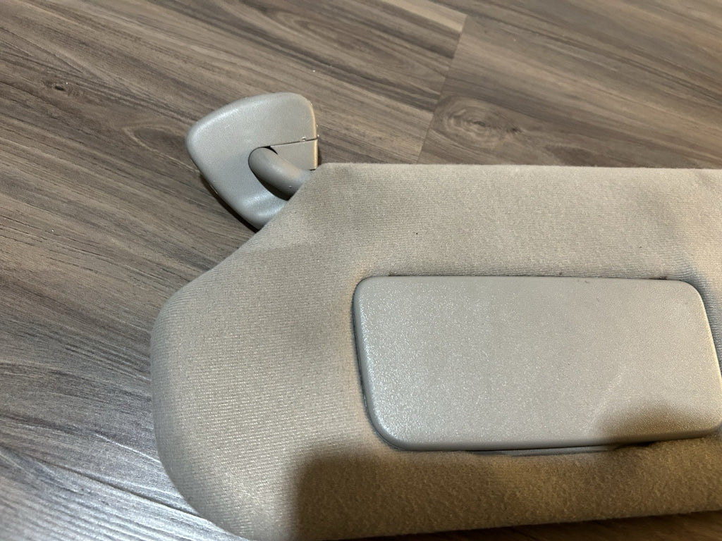 2000-2006 Toyota Tundra Sequoia DRIVER PASSENGER Left Right Sun Visor  OEM Gray