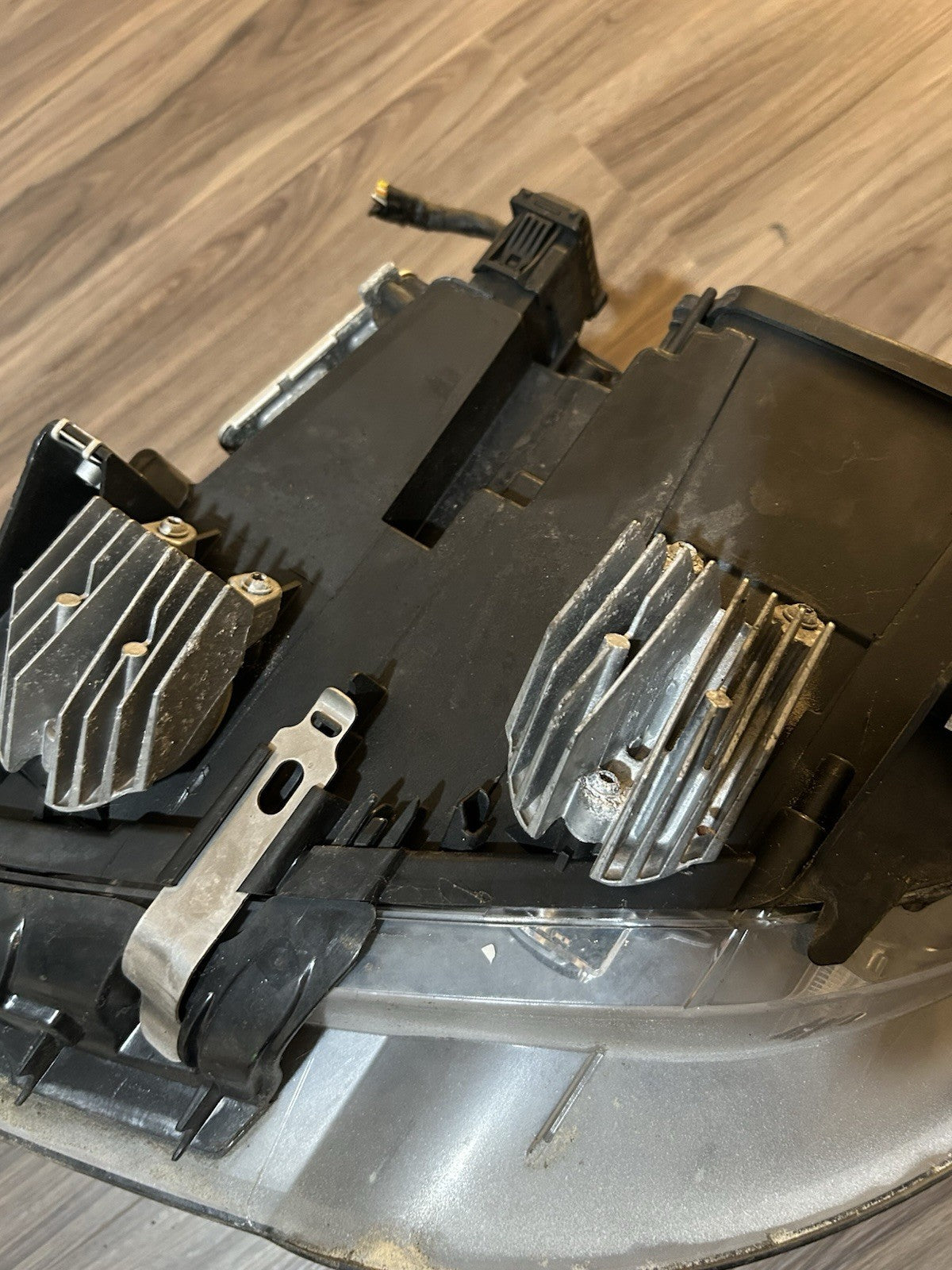 21a04307-a9ea-425e-bf86-3ec2e33248ad