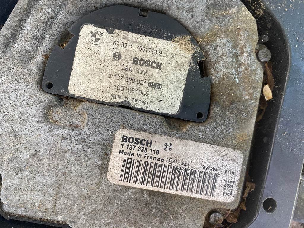 2011 BMW E90 328i Engine Cooling Fan 1137328118 OEM