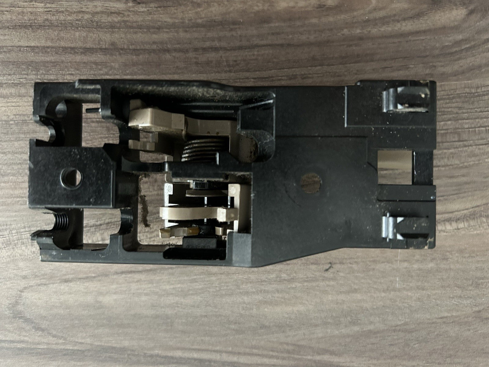 2000-2007 Toyota Tundra Interior Door Handle Front Left Driver 69274-ac010