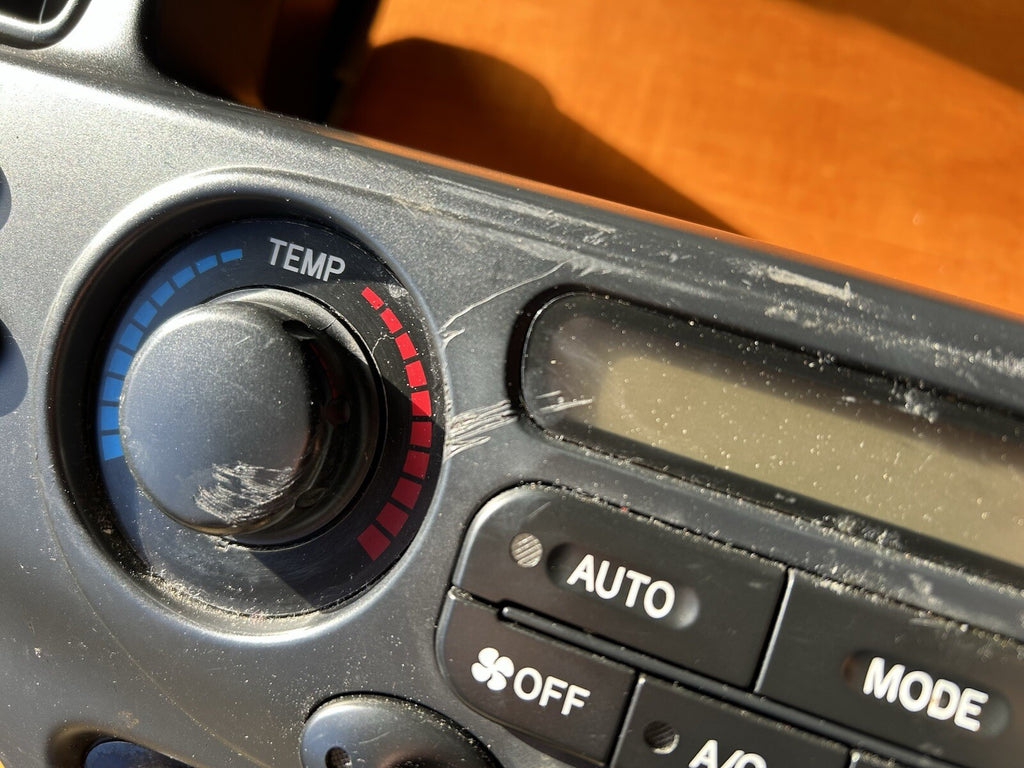 2001-2007 Toyota Sequoia 4x4 Heater Control Knob Switch Panel Radio Bezel OEM