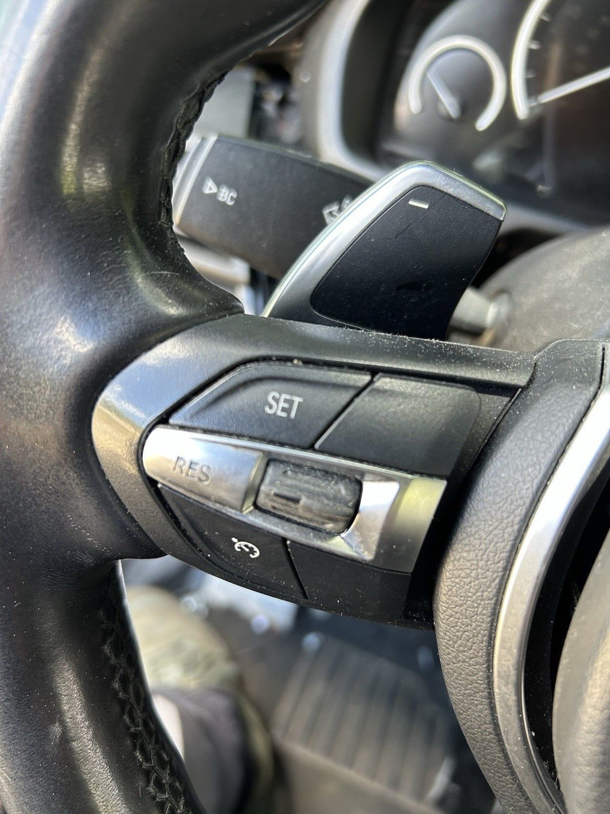 2014-2018 BMW X5 F15 15-19 BMW X6 F16 STEERING WHEEL W/ PADDLES (BLACK) M-SPORT!