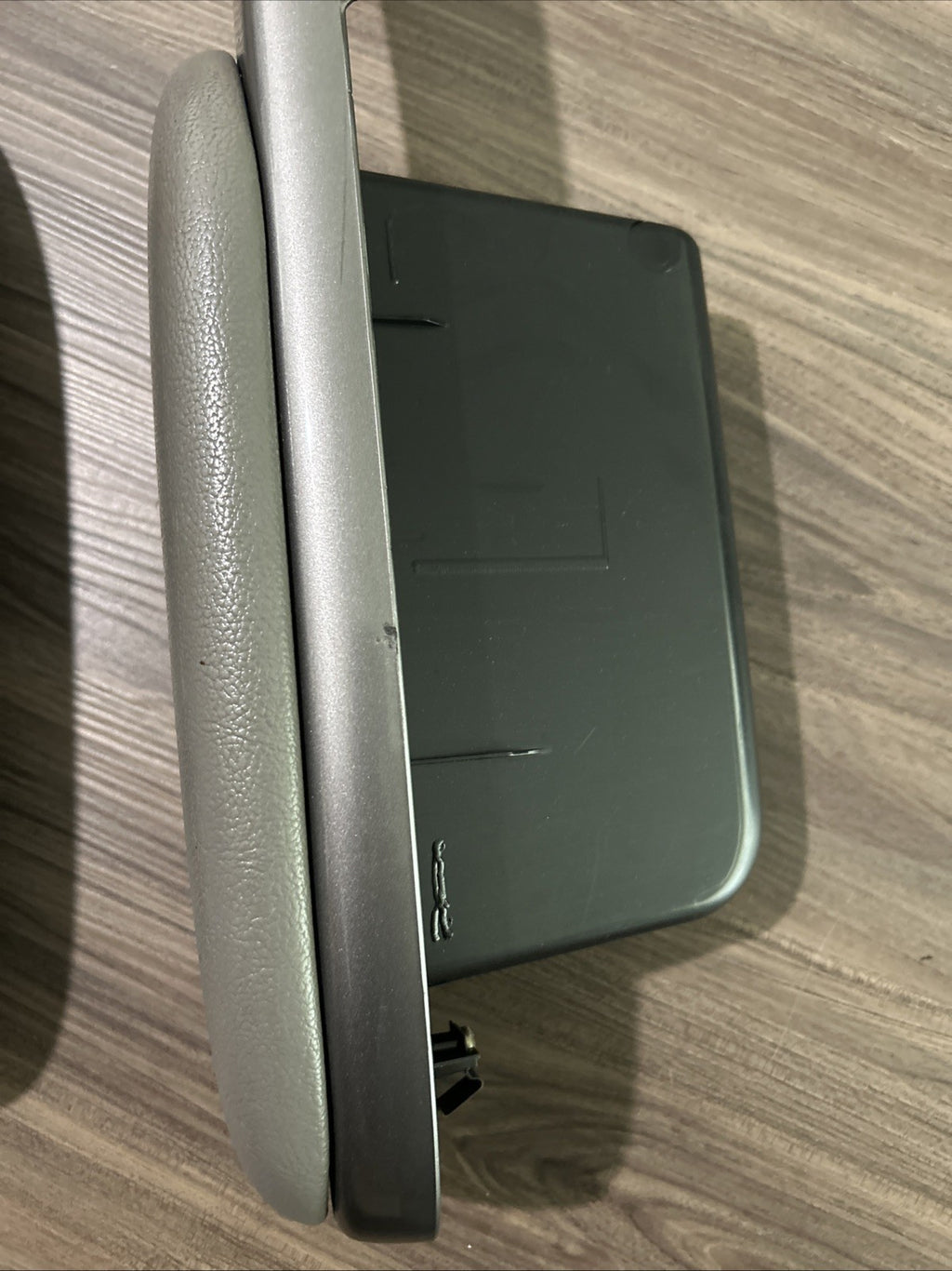 04-10  Toyota Sienna Driver Passenger Master Power Window Switch  Armrest Set