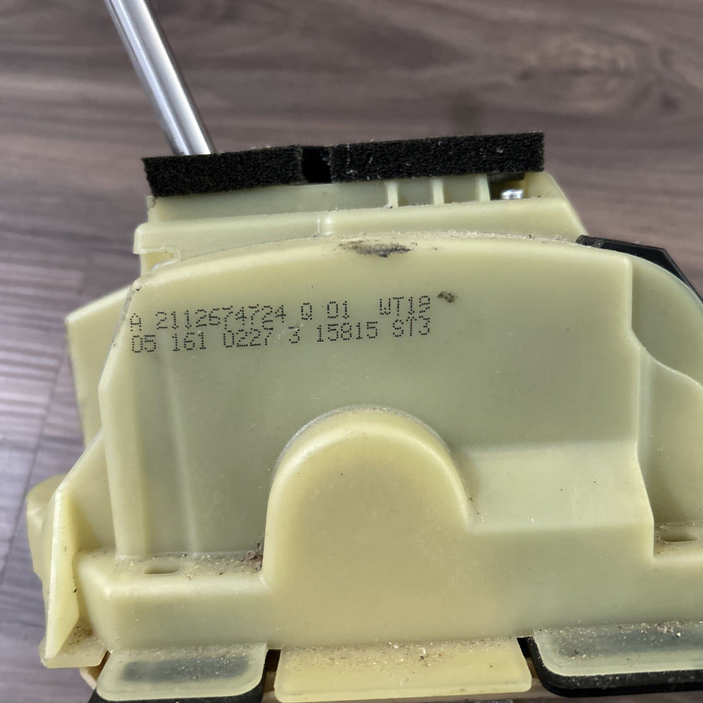 Mercedes-Benz W211 E-class Floor Gear Box Shift Shifter Gear Selector OEM