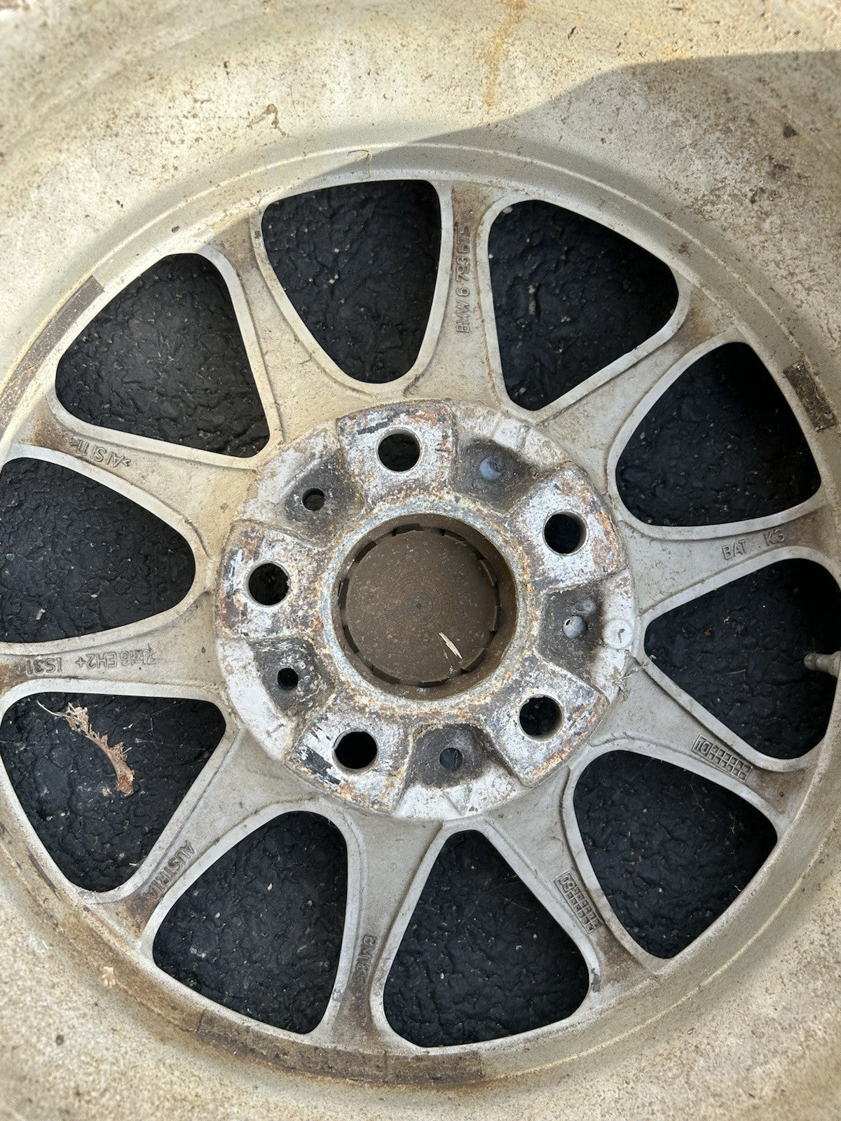 BMW 3 SERIES E90 E91 E92 16 INCH ALLOY WHEEL WITH TIRE SILVER 205 /55 / 16  OEM