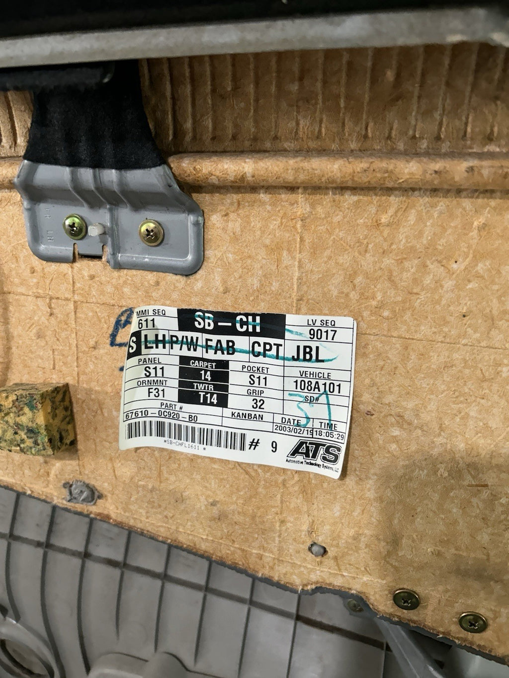 2001 2002 2003 2004 Toyota Sequoia Left Driver  Front Door Panel Trim Gray OEM