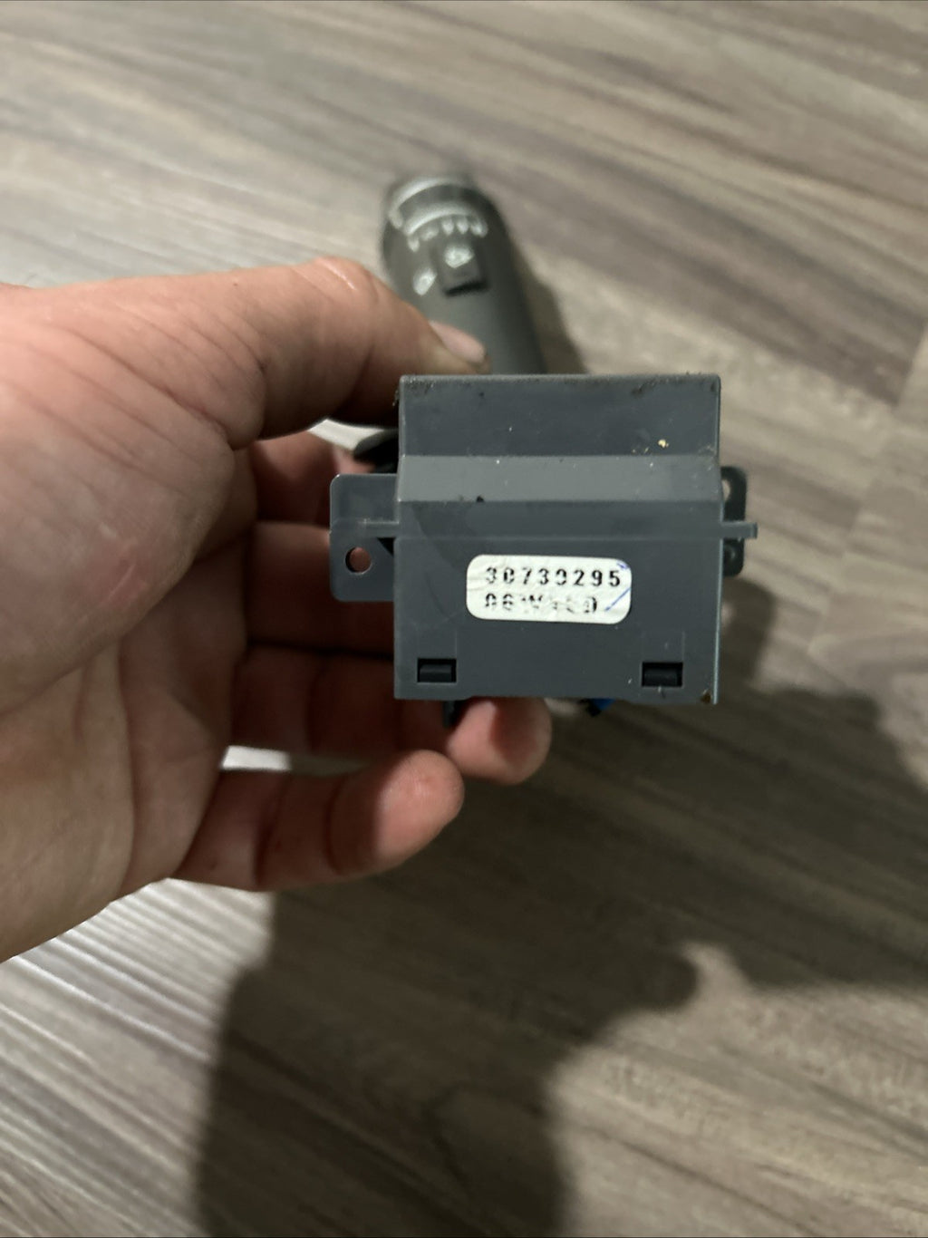 Genuine Volvo S60 S80 Wiper Arm Control Switch Stalk with Silver Trim 30739295