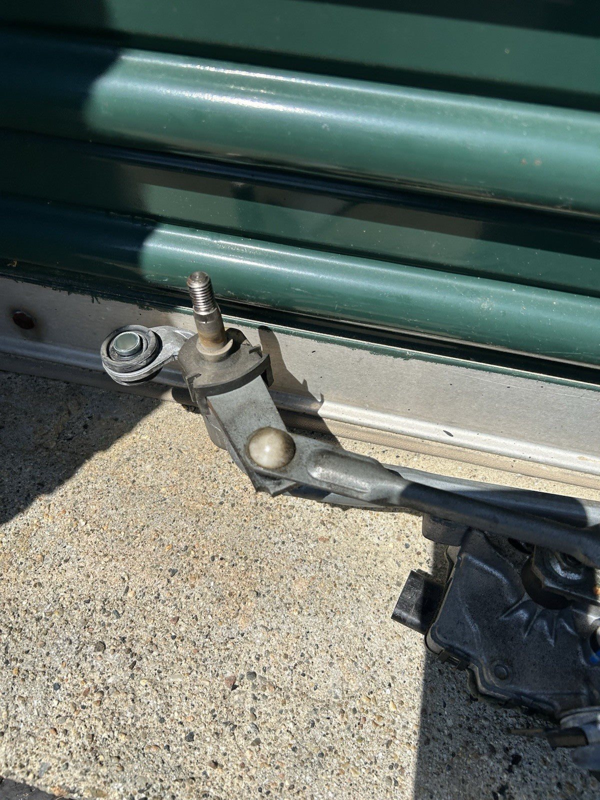 BMW X5 F15 WINDSHIELD WIPER TRANSMISSION LINKAGE & MOTOR OEM 2014 - 2018 ??