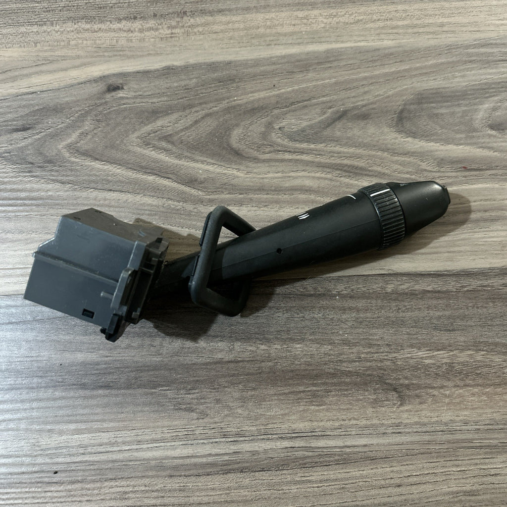 Volvo XC90 V70 XC70 Windshield Wiper Switch Stalk 8691695  2003-2014