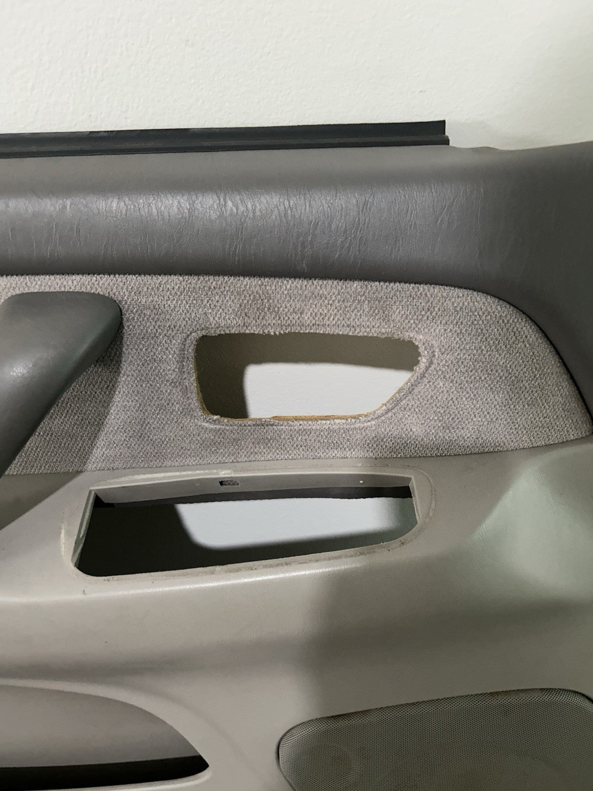 2001 2002 2003 2004 Toyota Sequoia Left Driver  Front Door Panel Trim Gray OEM