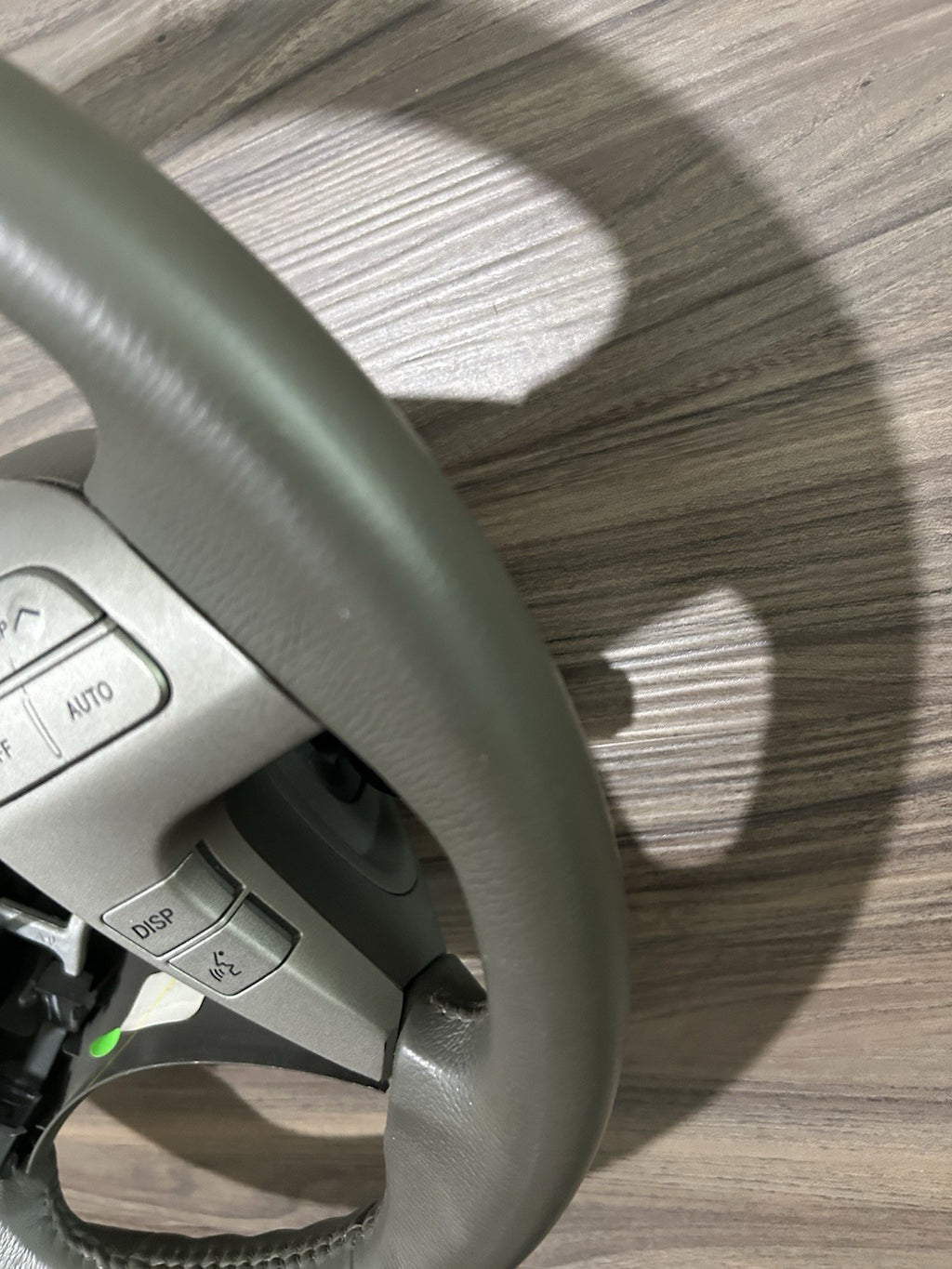 2008-11 2009 Camry XLE Steering Wheel 45103-06120 Gray w/Audio & Cruise Controls