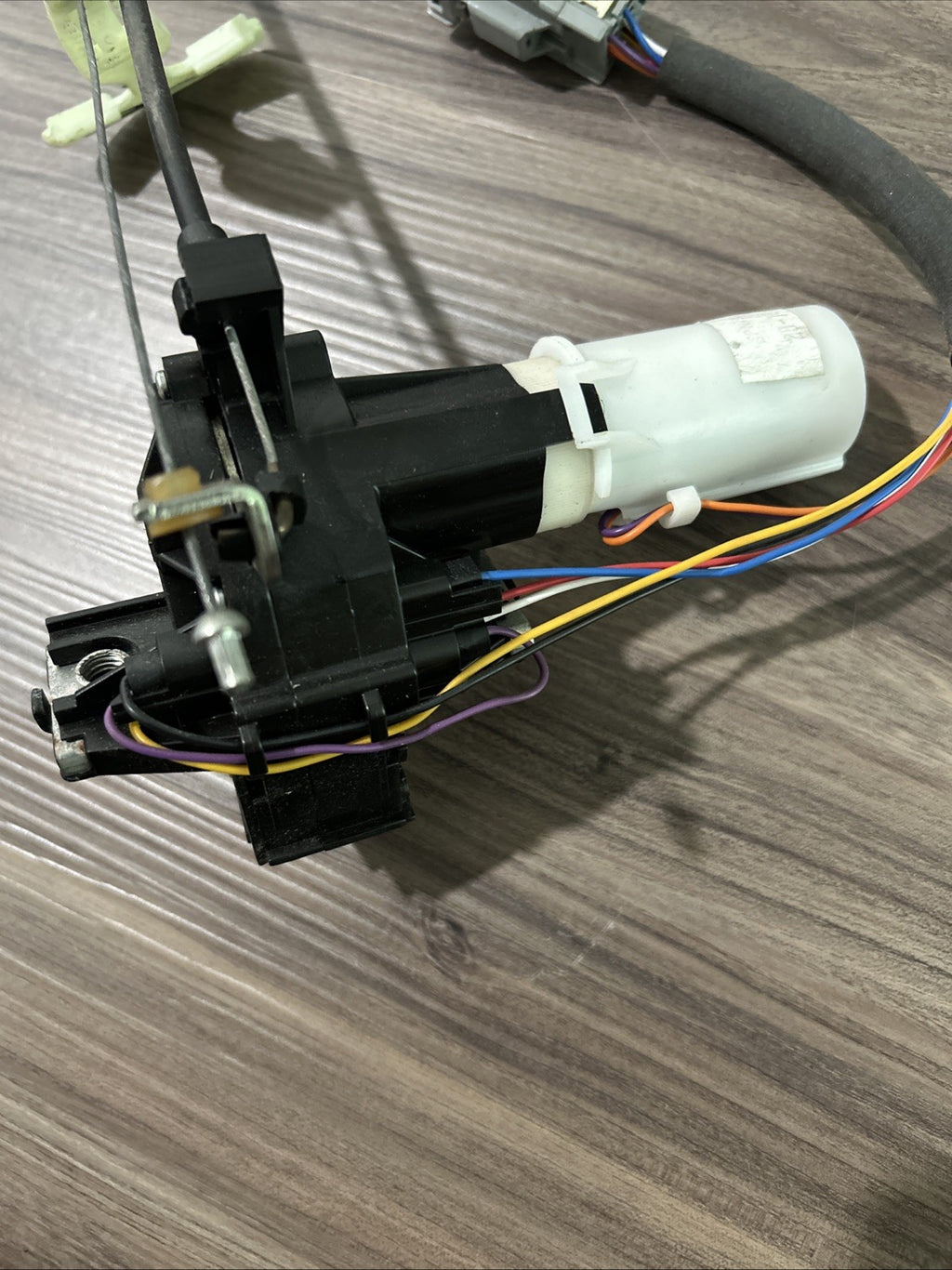 OEM JAGUAR XJ8 XJR VANDEN PLAS 2004-09 REAR TRUNK LID LOCK LATCH ACTUATOR MOTOR