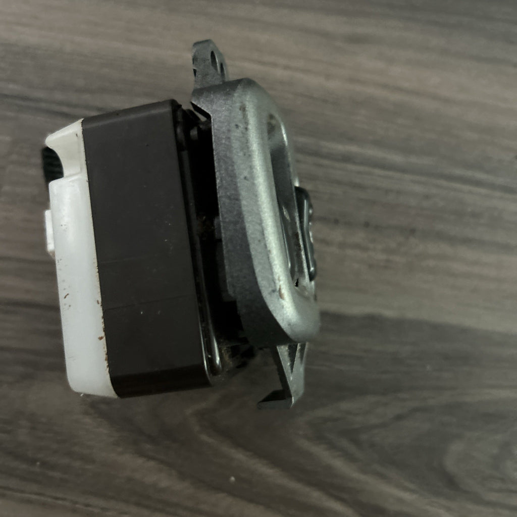 00-05 Toyota Celica Power Master Window Switch Unit 517012 517013 84802-20400