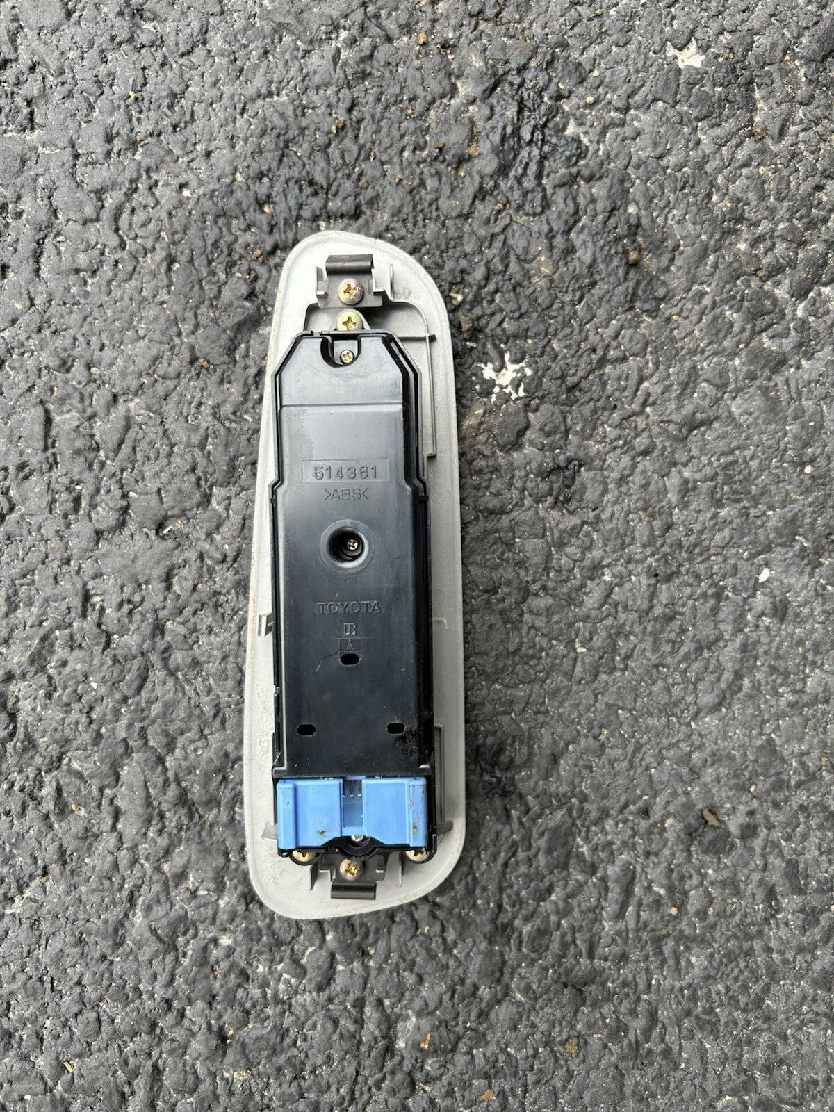 Right Front Door Switch Driver's Master Fits 2001-2004 TOYOTA SEQUOIA OEM 22084