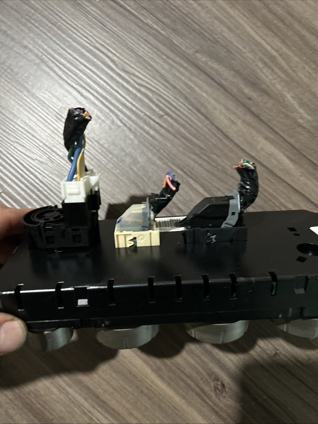 05 06 07 Nissan Pathfinder Temperature Climate Control Heat A/C Dash 27500EA51A