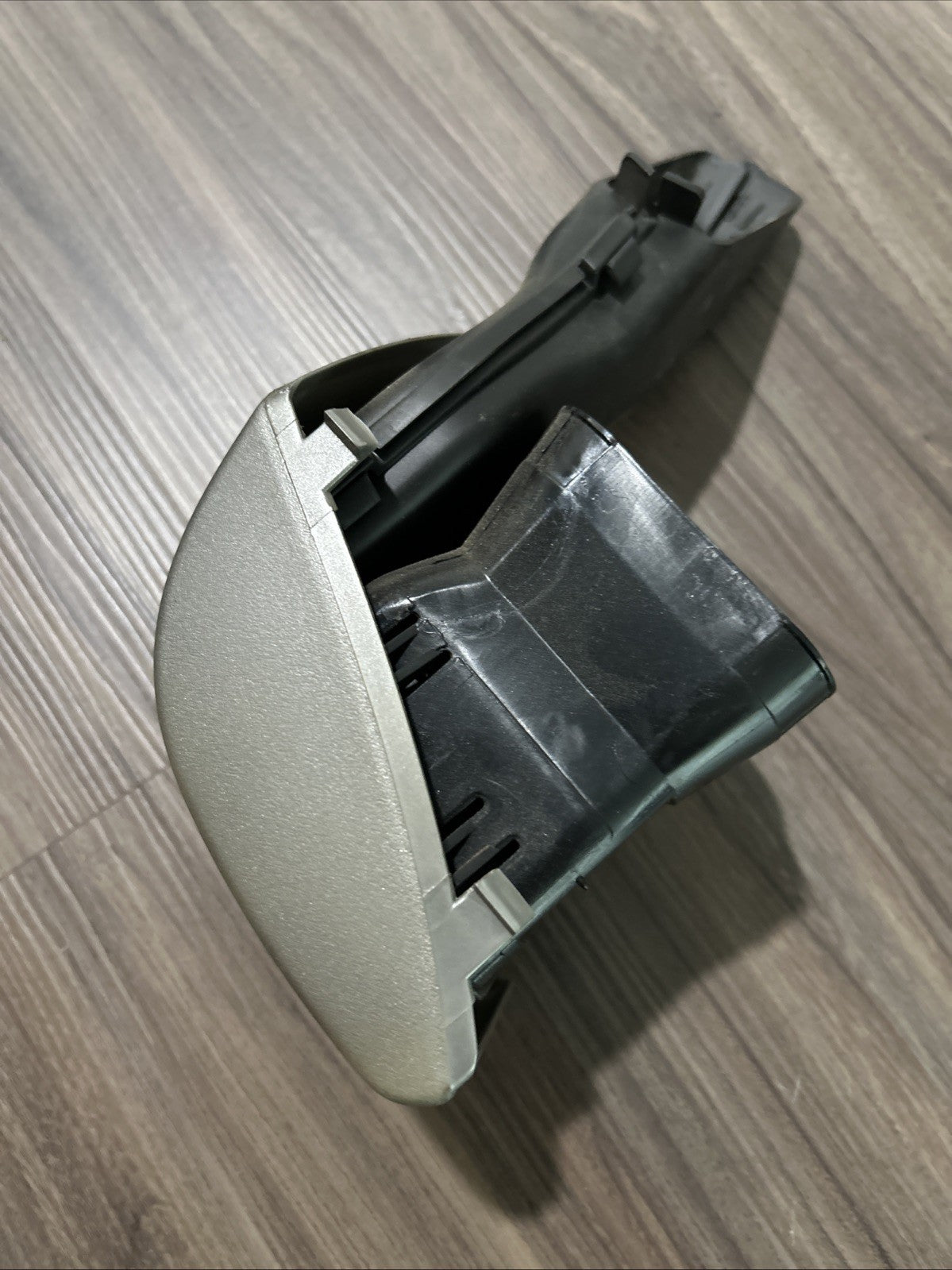 🔥2004-2012 Chevy Colorado GMC Canyon Dash Outer Air Vent RIGHT HAND silver