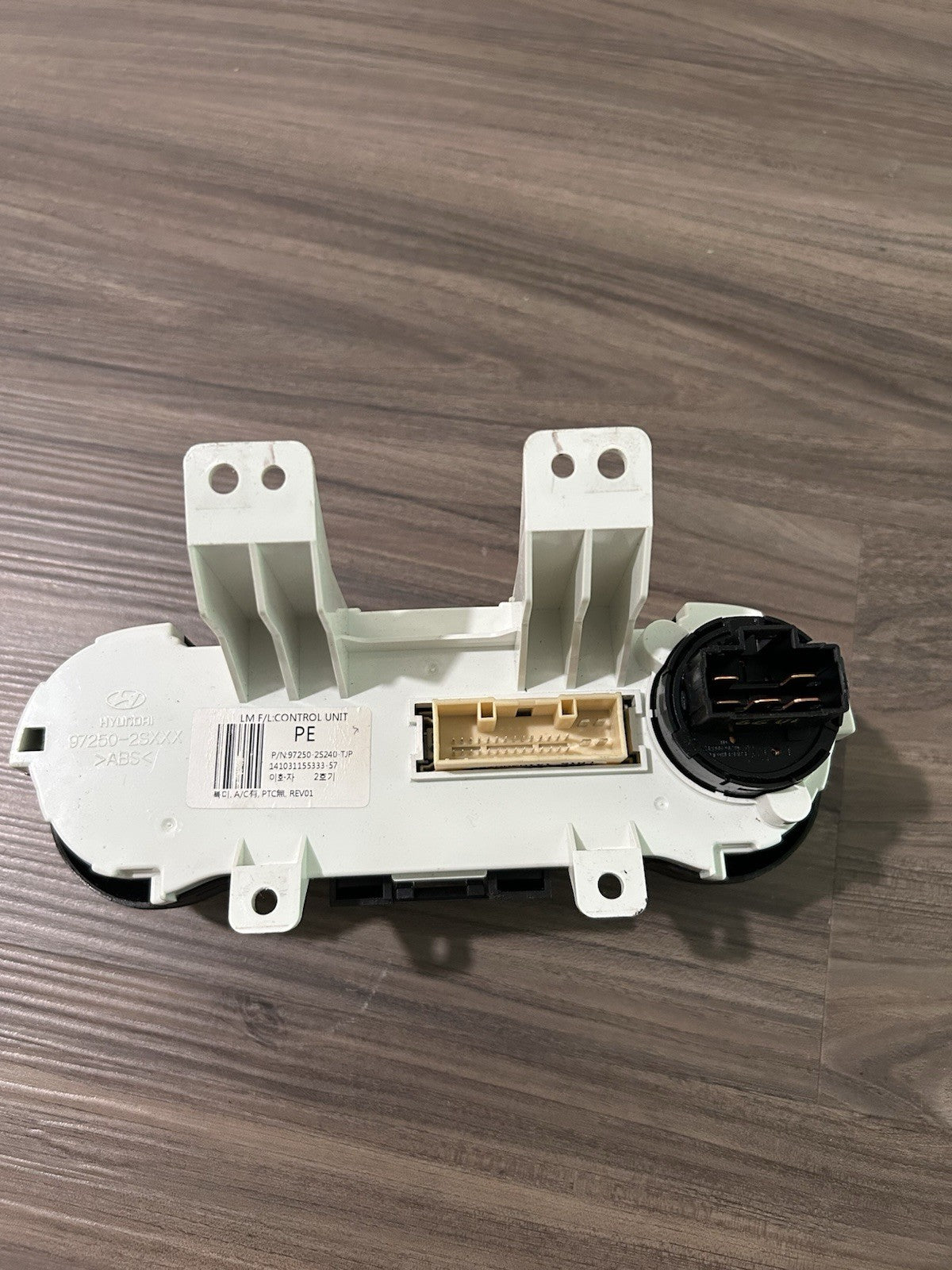 2014 2015 Hyundai Tucson A/C Heater Temperature Climate Control 97250-2S240