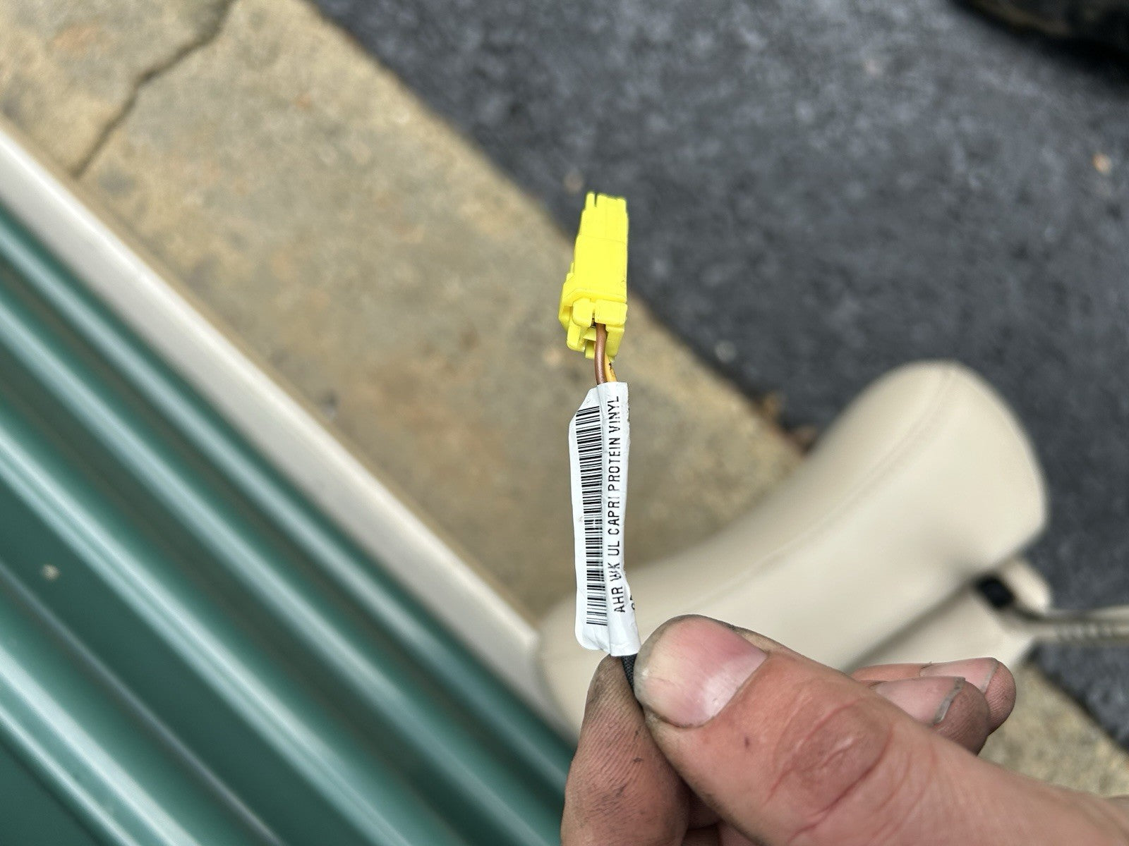 2011-2018 Jeep Grand Cherokee Headrest Front Active Tan Caprice Leather LH RH