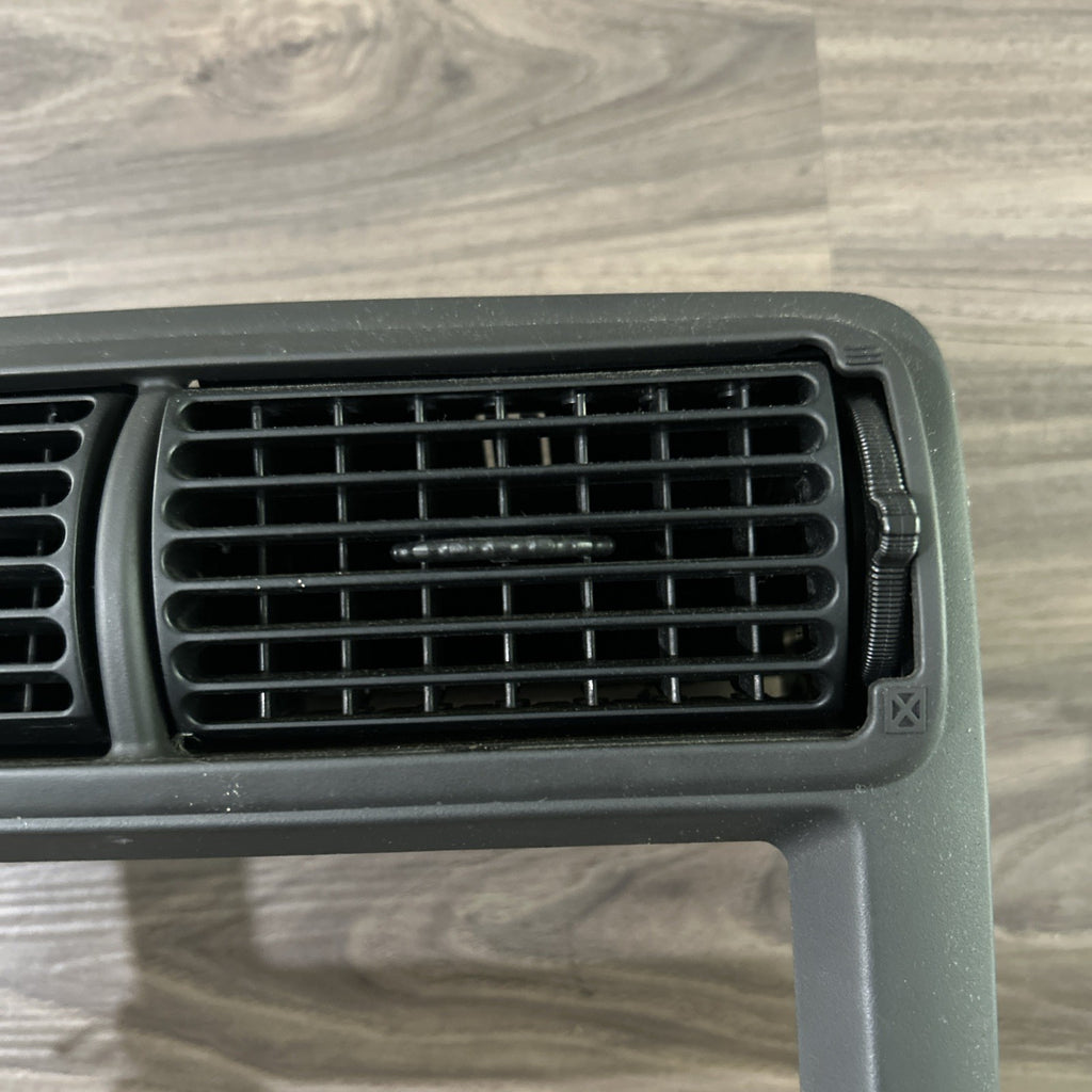 1999-2004 Ford Mustang Center Dash Radio Bezel AC Vent Trim Panel