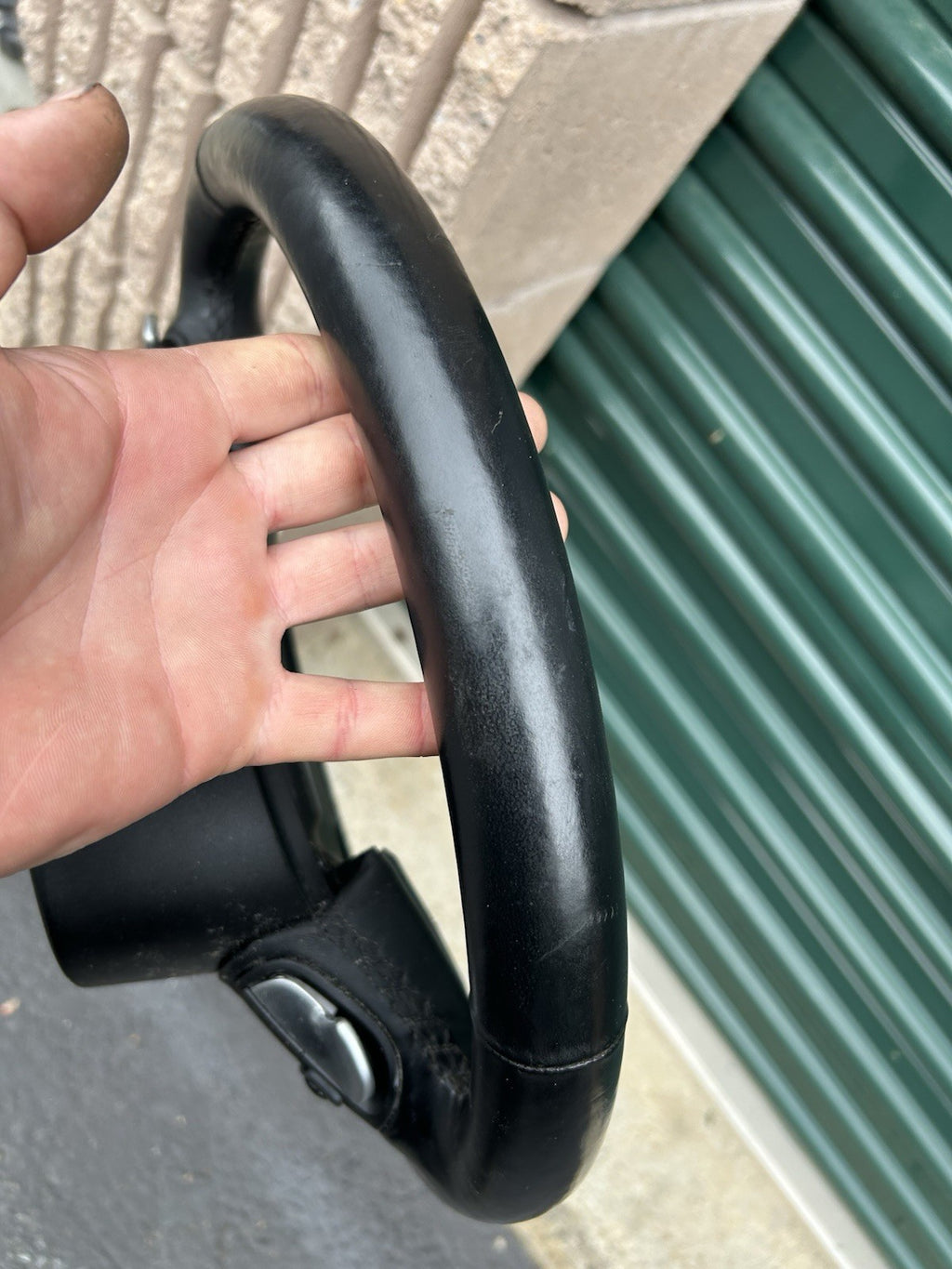 d619c233-2378-4070-bde3-a3f8886c04b9