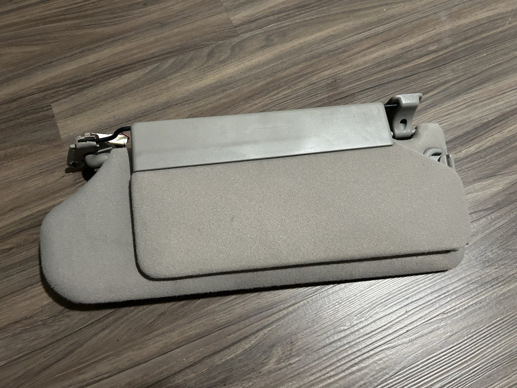 2000-2006 Toyota Tundra Sequoia DRIVER PASSENGER Left Right Sun Visor  OEM Gray