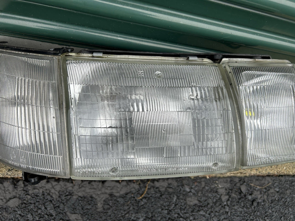 90-94 LEXUS LS400 PASSENGER RIGHT FULL HEADLIGHT LAMP ASSEMBLY OEM 228-74984