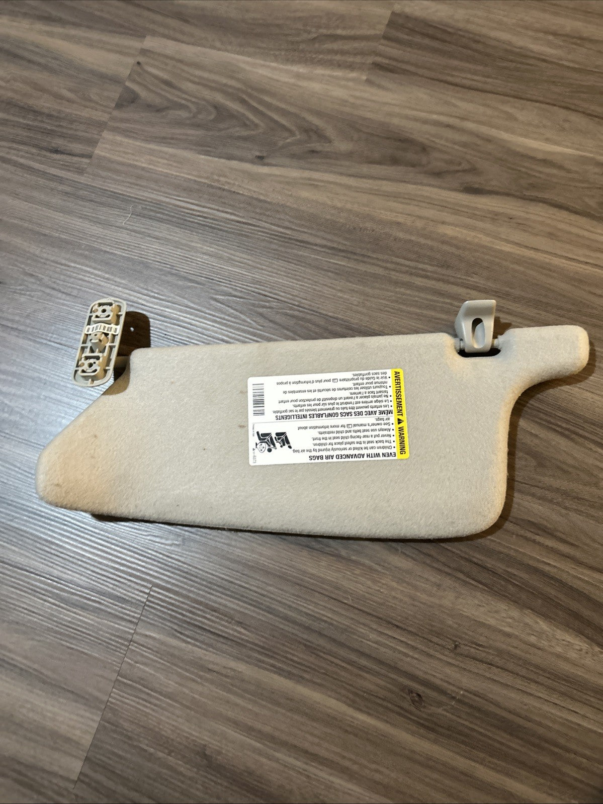 2004-2011 CHEVROLET COLORADO GMC CANYON SUN VISOR SHADE PASSENGER SIDE GRAY