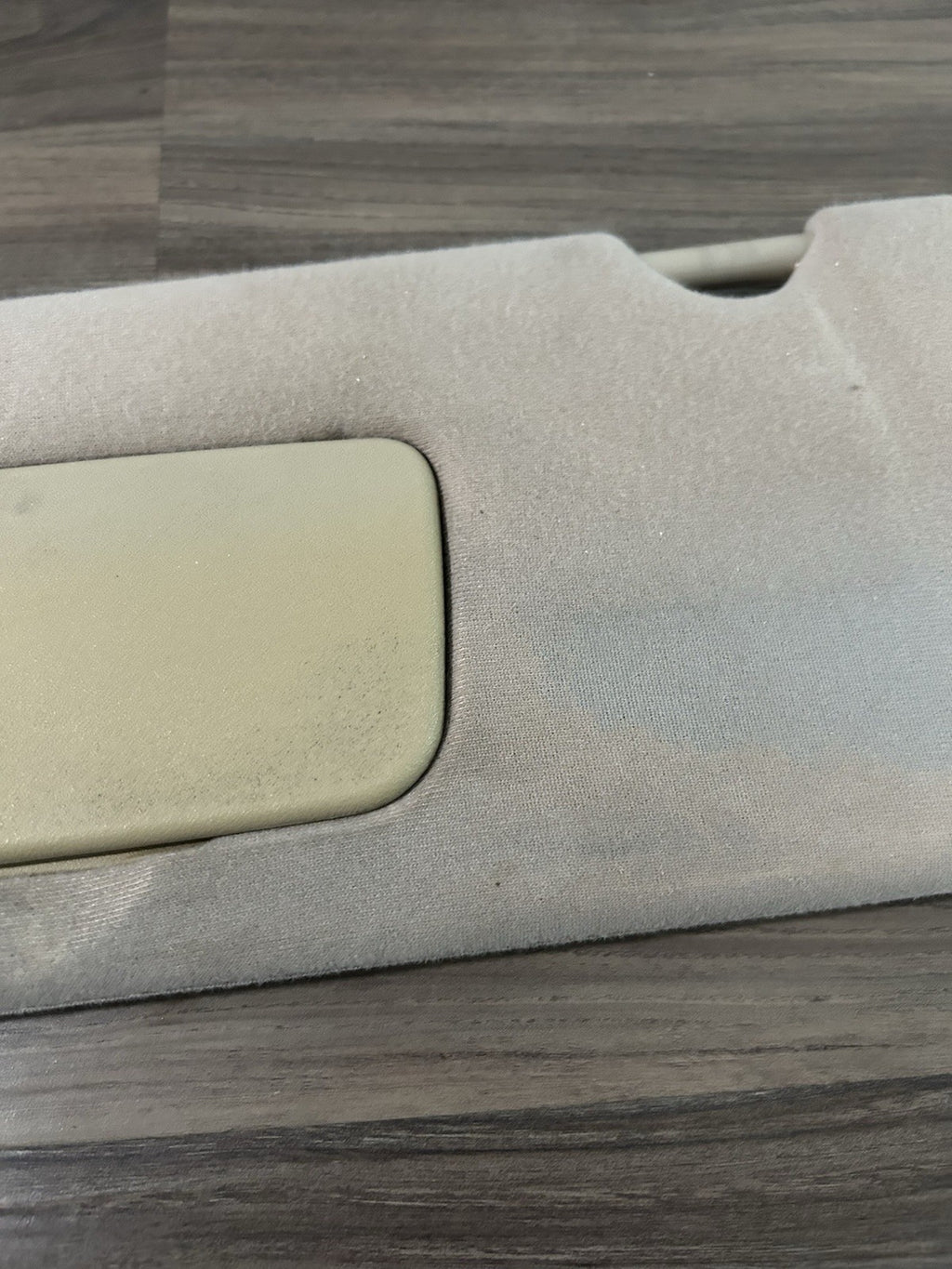 2004-2008 Toyota Solara Driver & Passenger Side Sun Visor Pair Set Tan Lighted