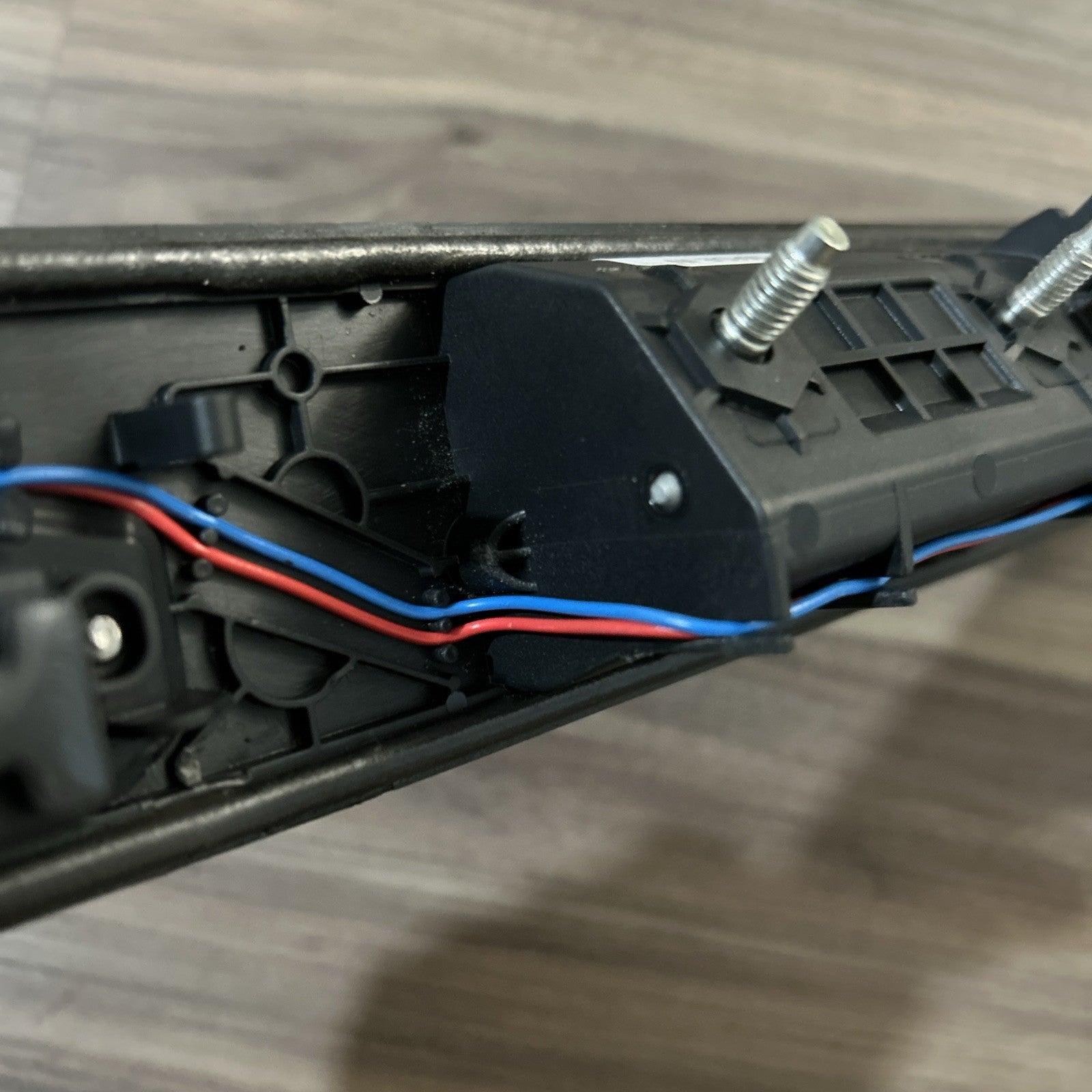 03-13 Volvo XC90 Rear Tail Gate Release Hatch Handle 31253018 30699743