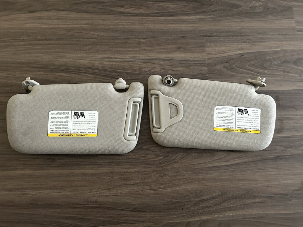13-19 Nissan Sentra Sunvisors set OEM Gray Cloth Vanity Mirror pair sun visors