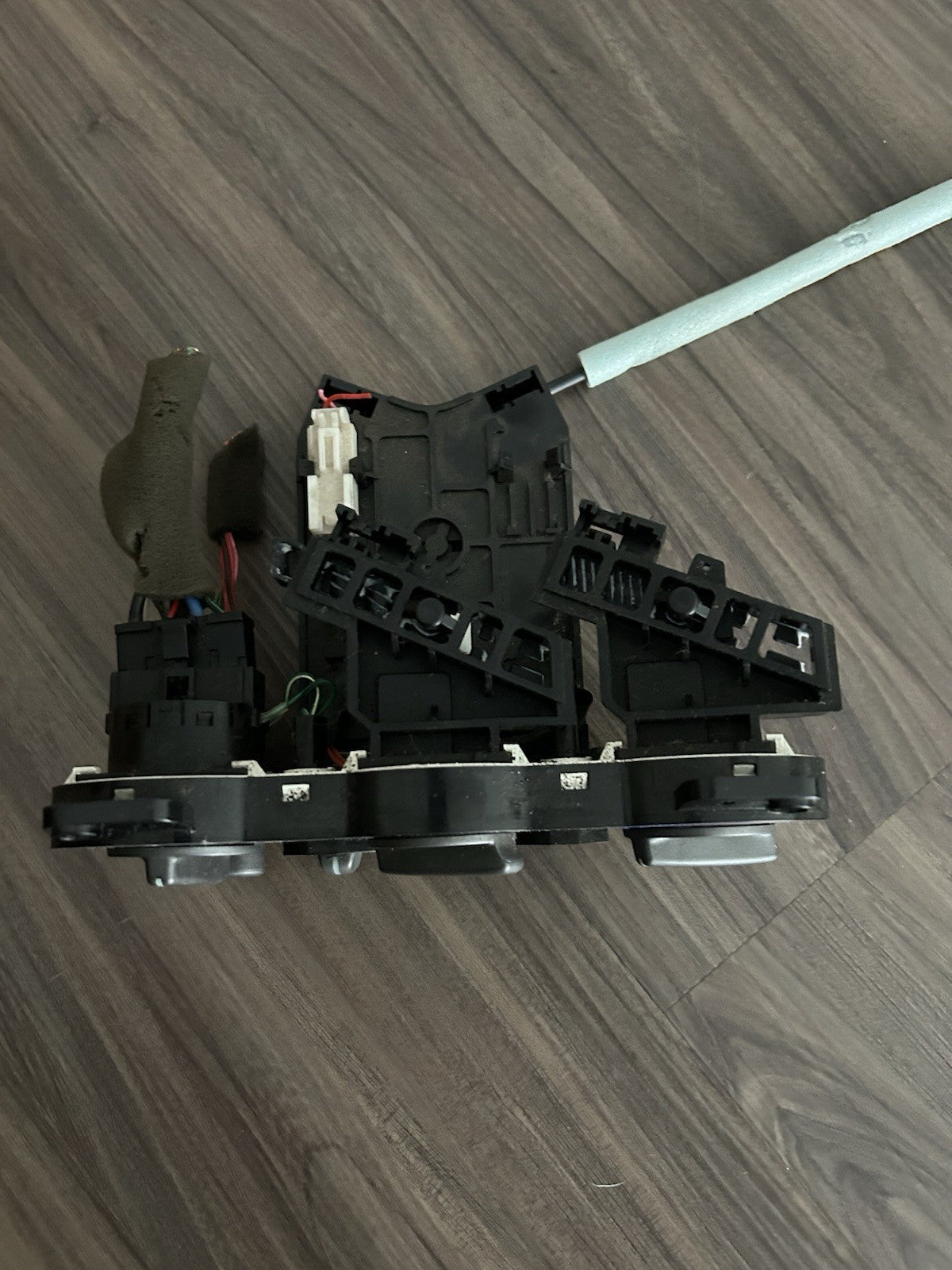 2000-2004 HYUNDAI ACCENT TEMPERATURE CLIMATE CONTROL Heater A/c Control OEM