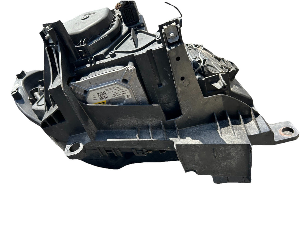 2007 to 2010 BMW X3 Left Driver LH Side Headlight HID BiXenon OEM 7162205-05