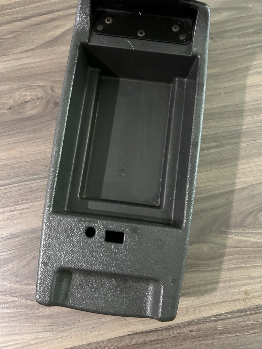 2004-2012 CHEVY COLORADO GMC CANYON OEM CENTER CONSOLE LID LS LT 04-12 Gray