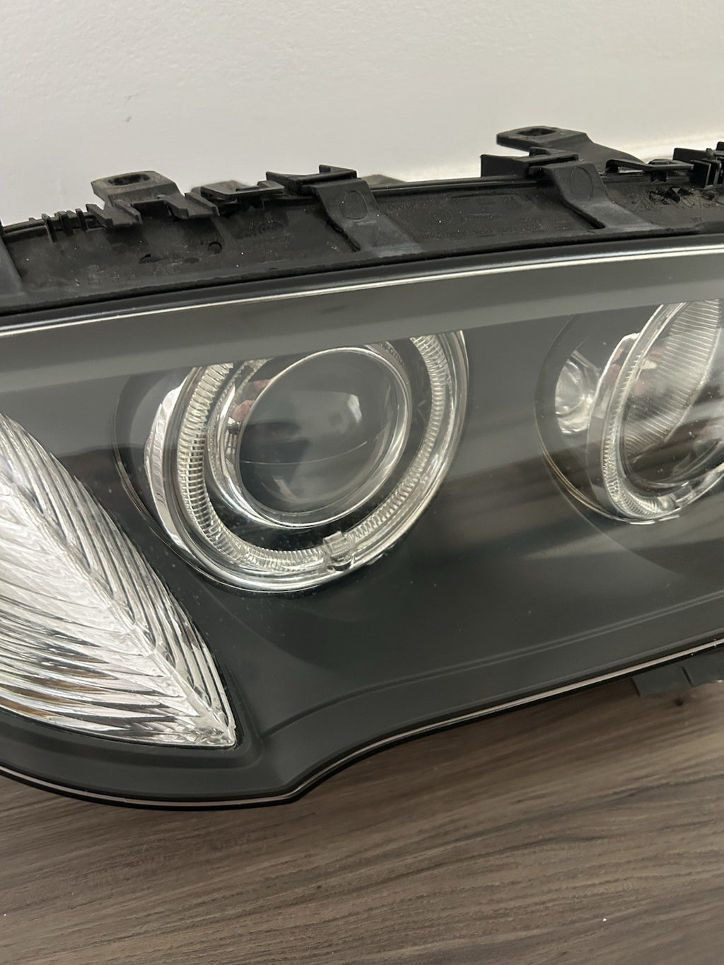 2007 to 2010 BMW X3 Right  passenger RH Side Headlight HID BiXenon OEM