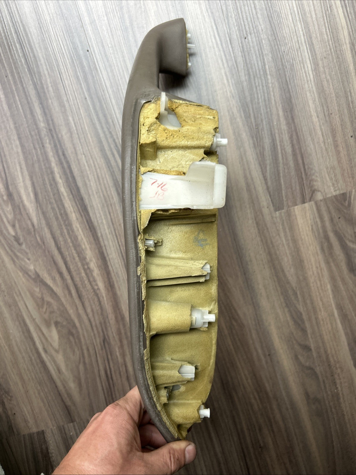 2001-2007 Toyota Tundra Sequoia Front Left Driver Door Panel Pull Armrest Brown