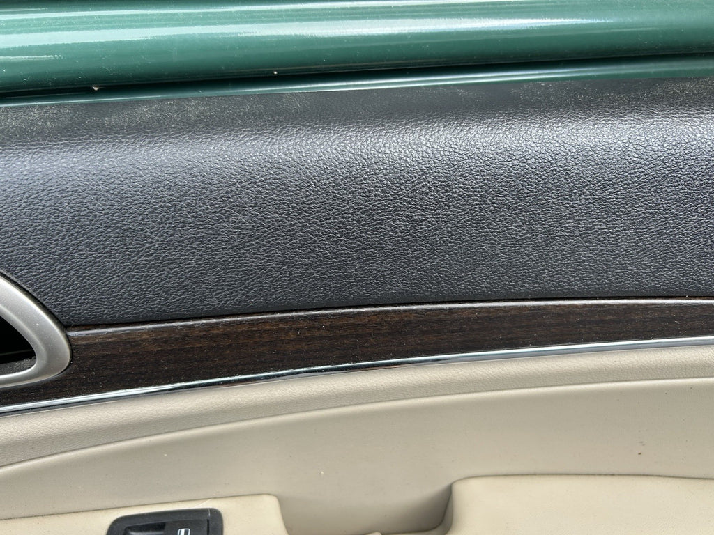 2014-2020 Jeep Grand Cherokee Limited Rear Right Door Panel OEM