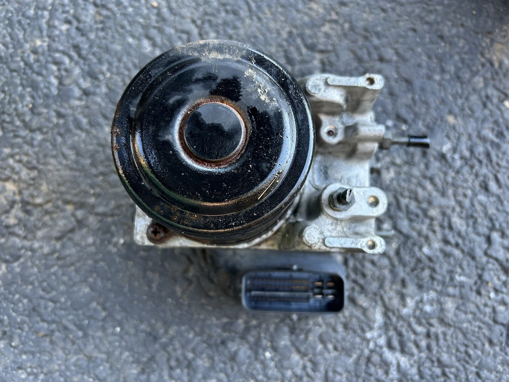 2004-2008 Toyota Sienna Abs Pump Control Module 44540-08040 OEM