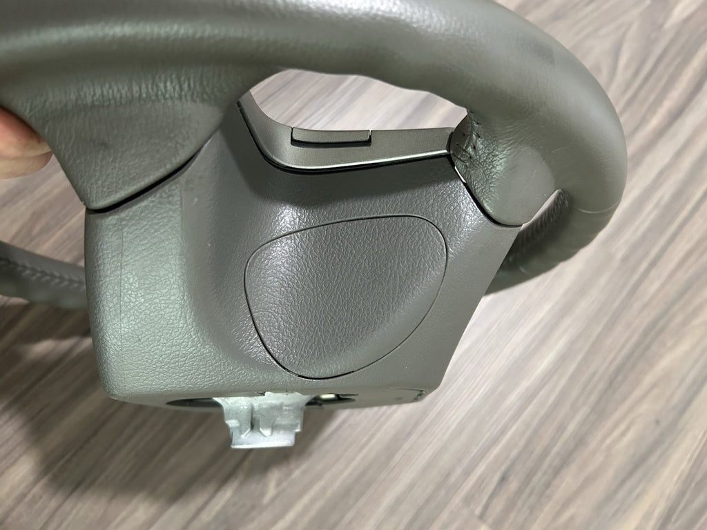 2008-11 2009 Camry XLE Steering Wheel 45103-06120 Gray w/Audio & Cruise Controls