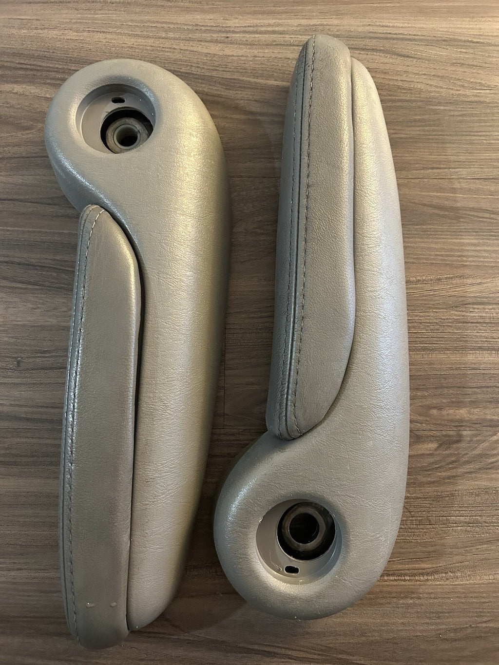 2005-2010 Toyota Sienna Set 2 L+R ARMREST Arm Rest OEM Gray