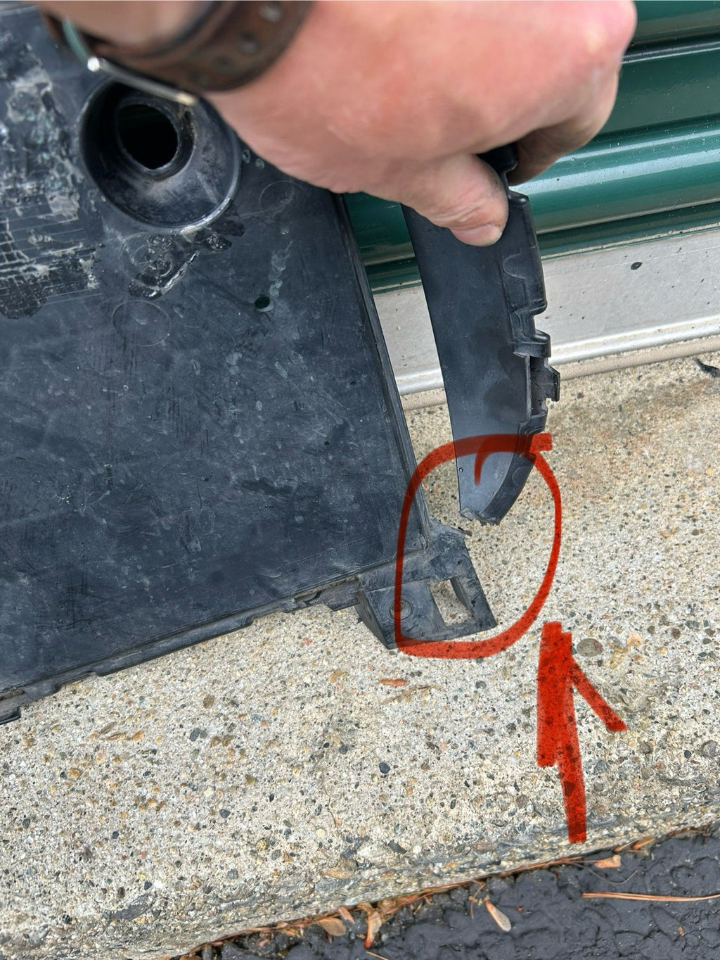 2014-2018 BMW F15 X5 FRONT M SPORT BUMPER RH PASSENGER  GRILLE COVER TRIM OEM