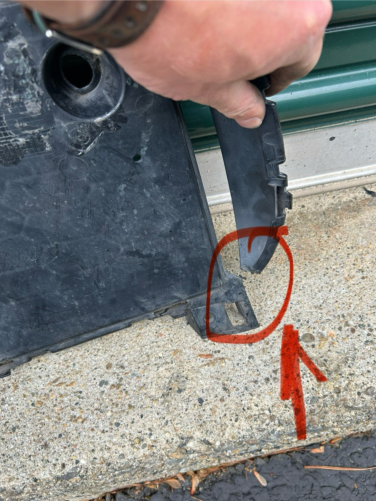 2014-2018 BMW F15 X5 FRONT M SPORT BUMPER RH PASSENGER  GRILLE COVER TRIM OEM