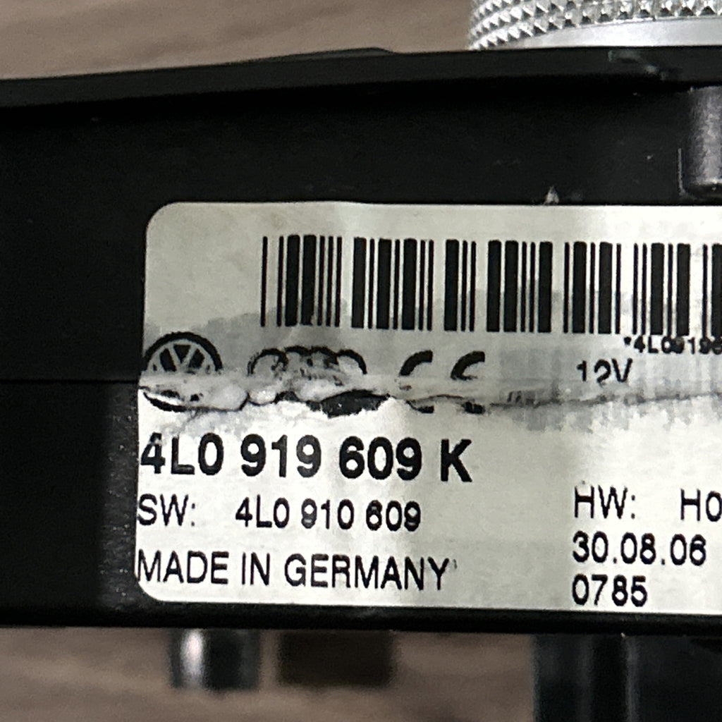 Audi Q7 MMI Center Interface Console Control Switch Panel OEM 2007 - 2009