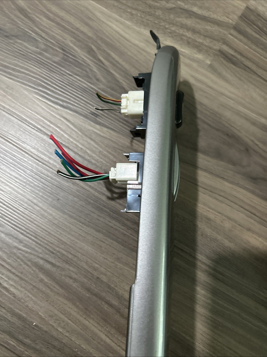 04-10  Toyota Sienna Driver Passenger Master Power Window Switch  Armrest Set