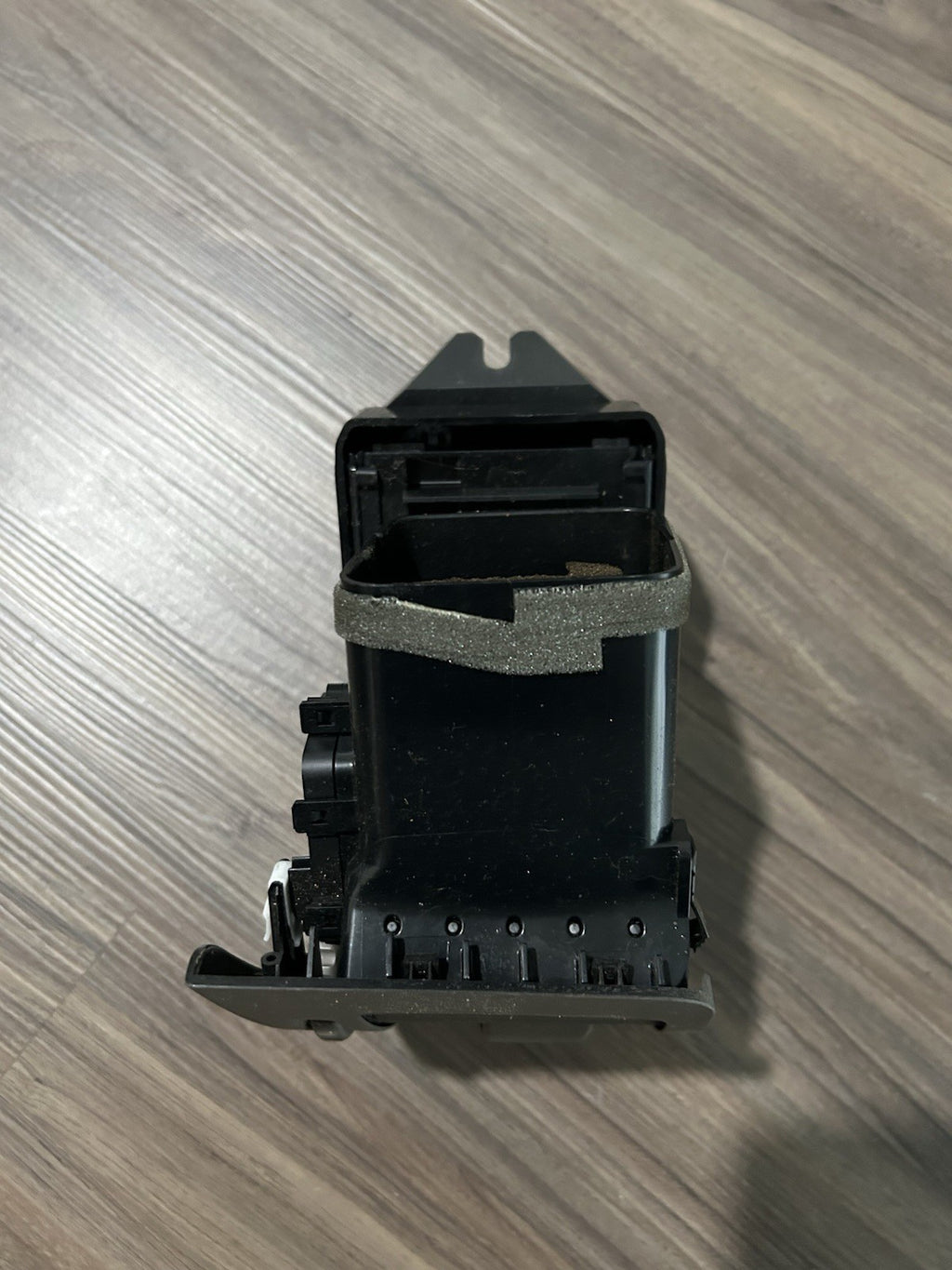 2004-2009 LEXUS RX330 RX350 Driver Side Cup Holder Left Dash Air Vent Tan USED