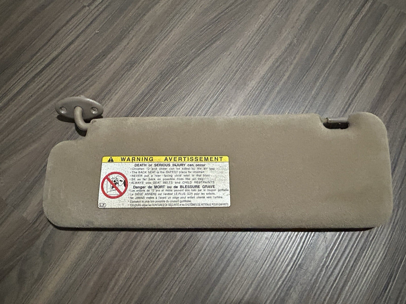 1996-2002 Toyota 4Runner Driver and Passenger Side Sun Visor Set Pair Tan color