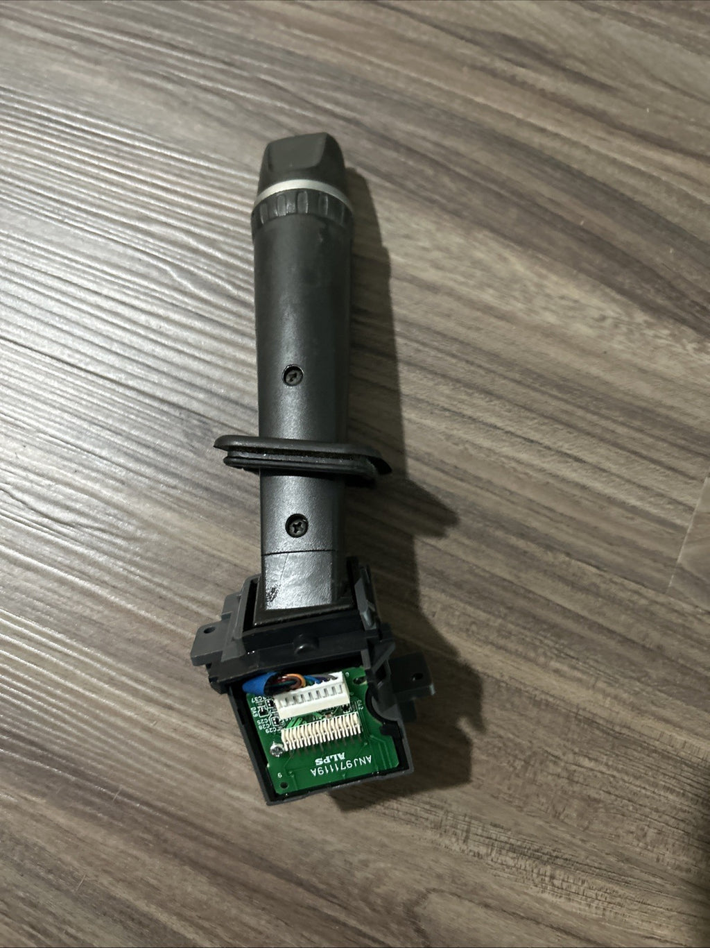 Genuine Volvo S60 S80 Wiper Arm Control Switch Stalk with Silver Trim 30739295