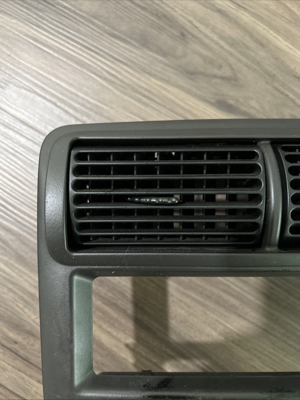 1999-2004 Ford Mustang Center Dash Radio Bezel AC Vent Trim Panel