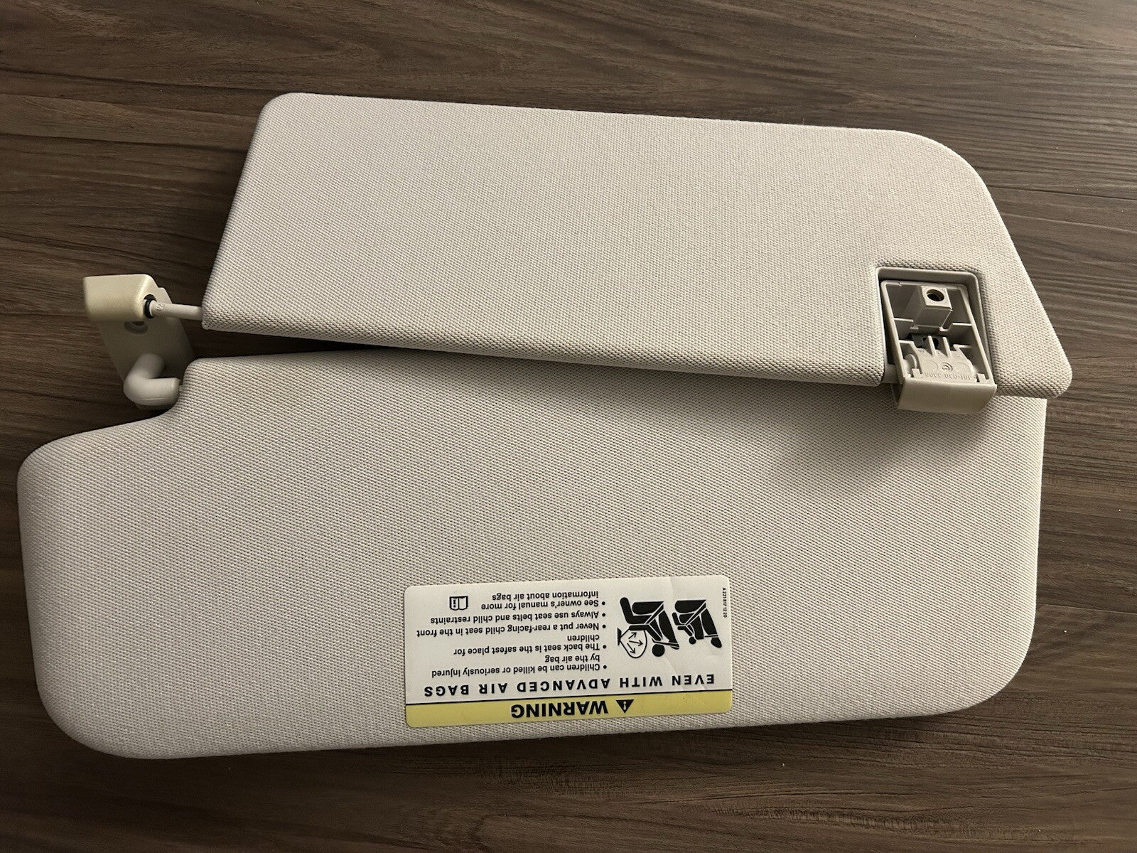 Sun Visor Set 2003-2009 Mercedes E320 E350 E500 E550 E55 E63 AMG Light Gray OEM