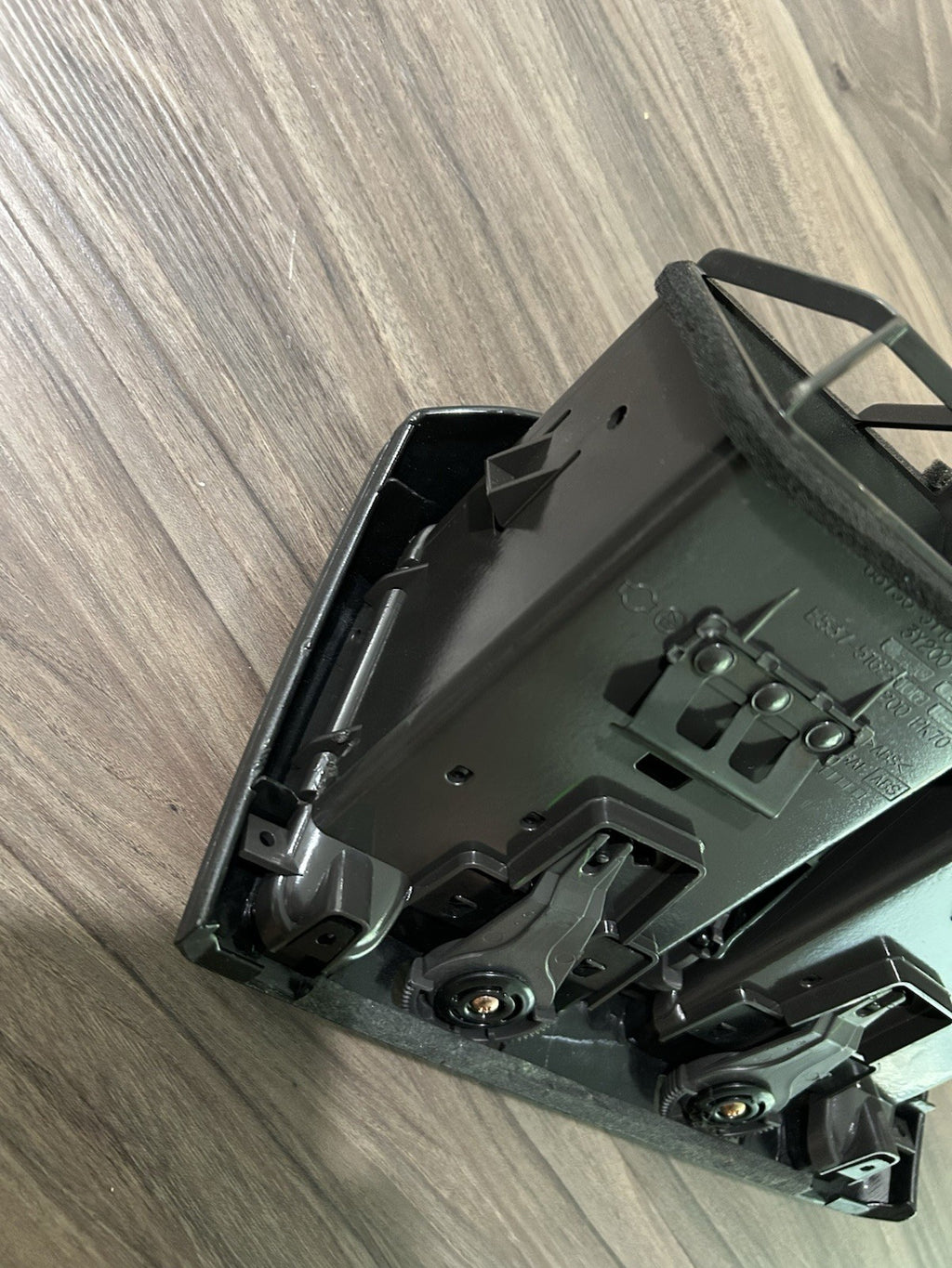 2000 2001 2002 2003 Nissan Maxima Center Dash AC A/C Air Dual Vent Trim OEM USED