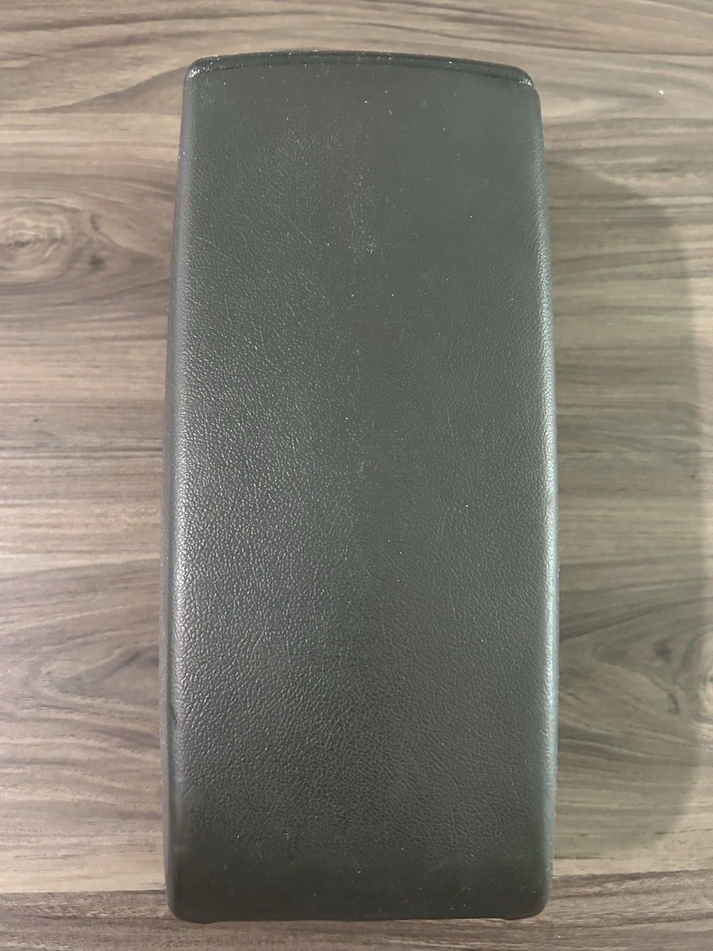 2004-2012 CHEVY COLORADO GMC CANYON OEM CENTER CONSOLE LID LS LT 04-12 Gray